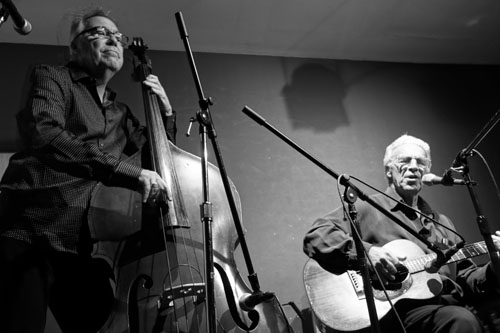 Bernie Pearl playing at M'Dears