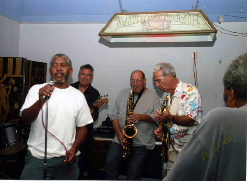 Bernie Pearl and friends playing at M'Dears