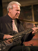 Bernie Pearl playing at the Berlin Blues